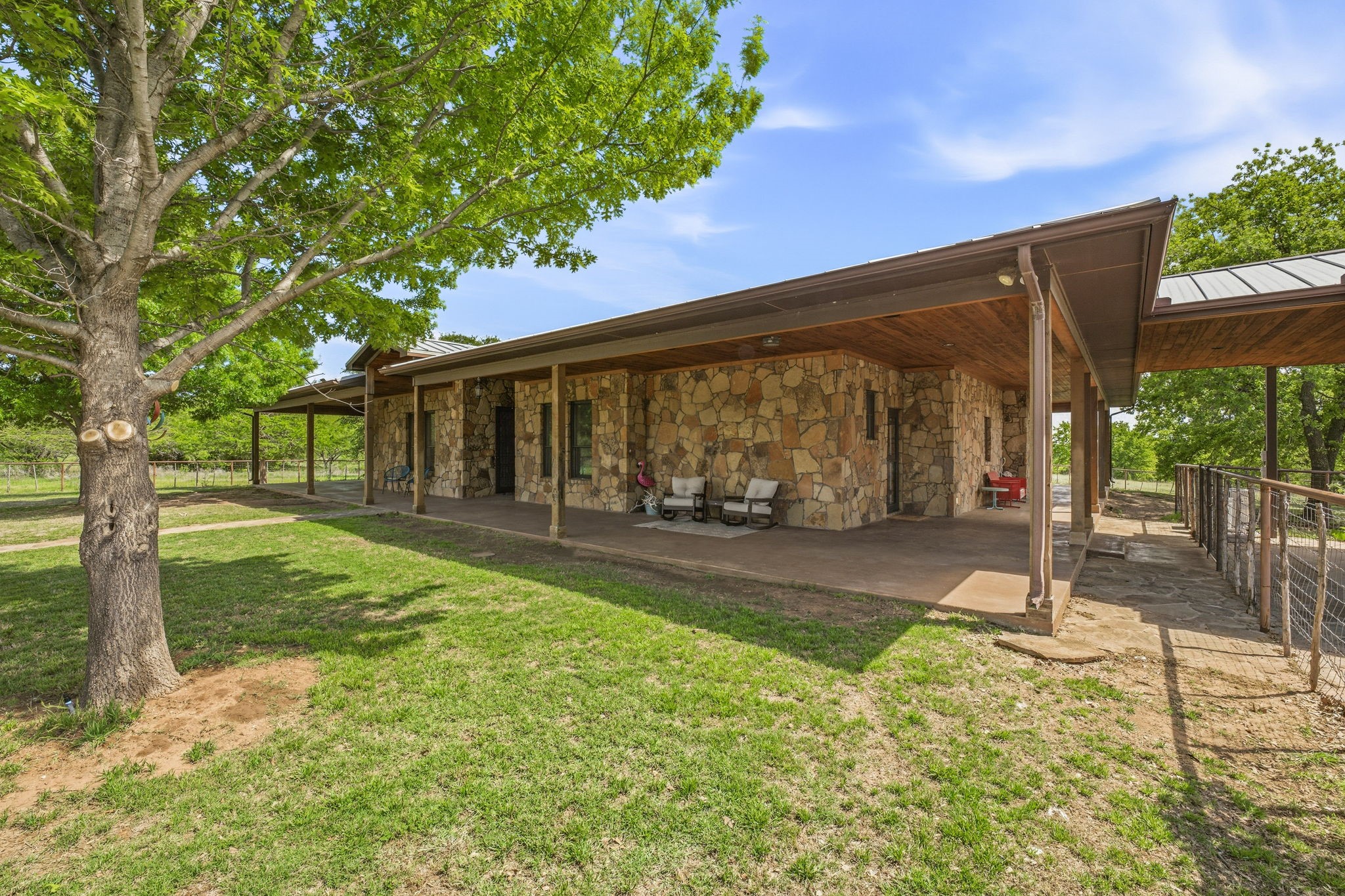 199 Reger Road South Bend TX 76481