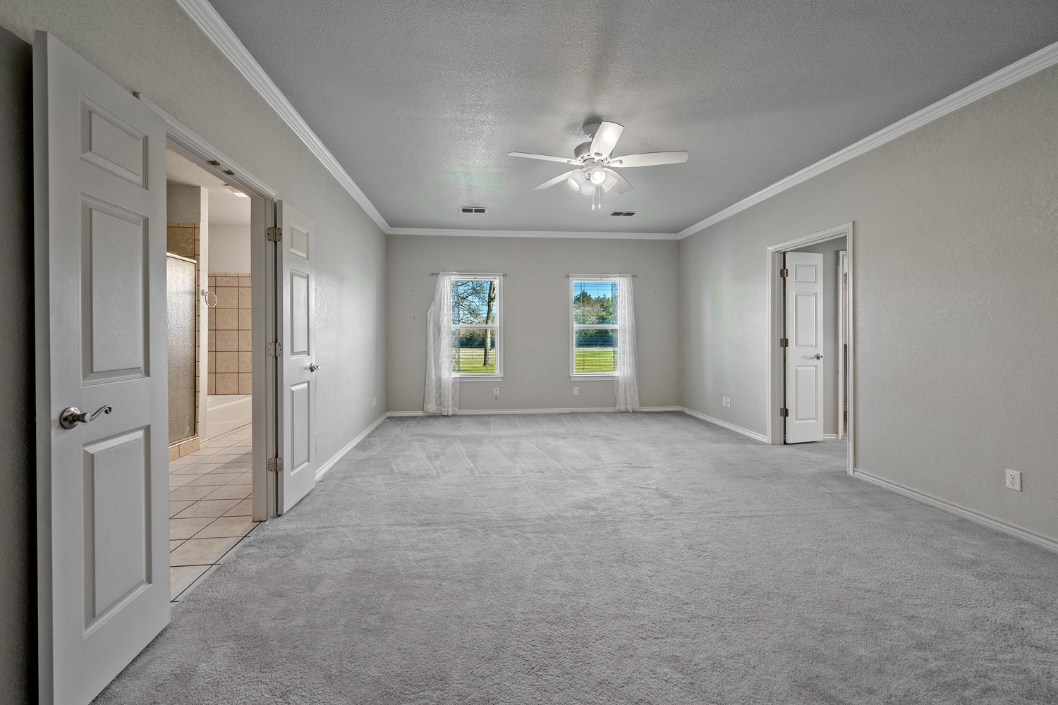 4489 E Fm 120 Denison TX 75021