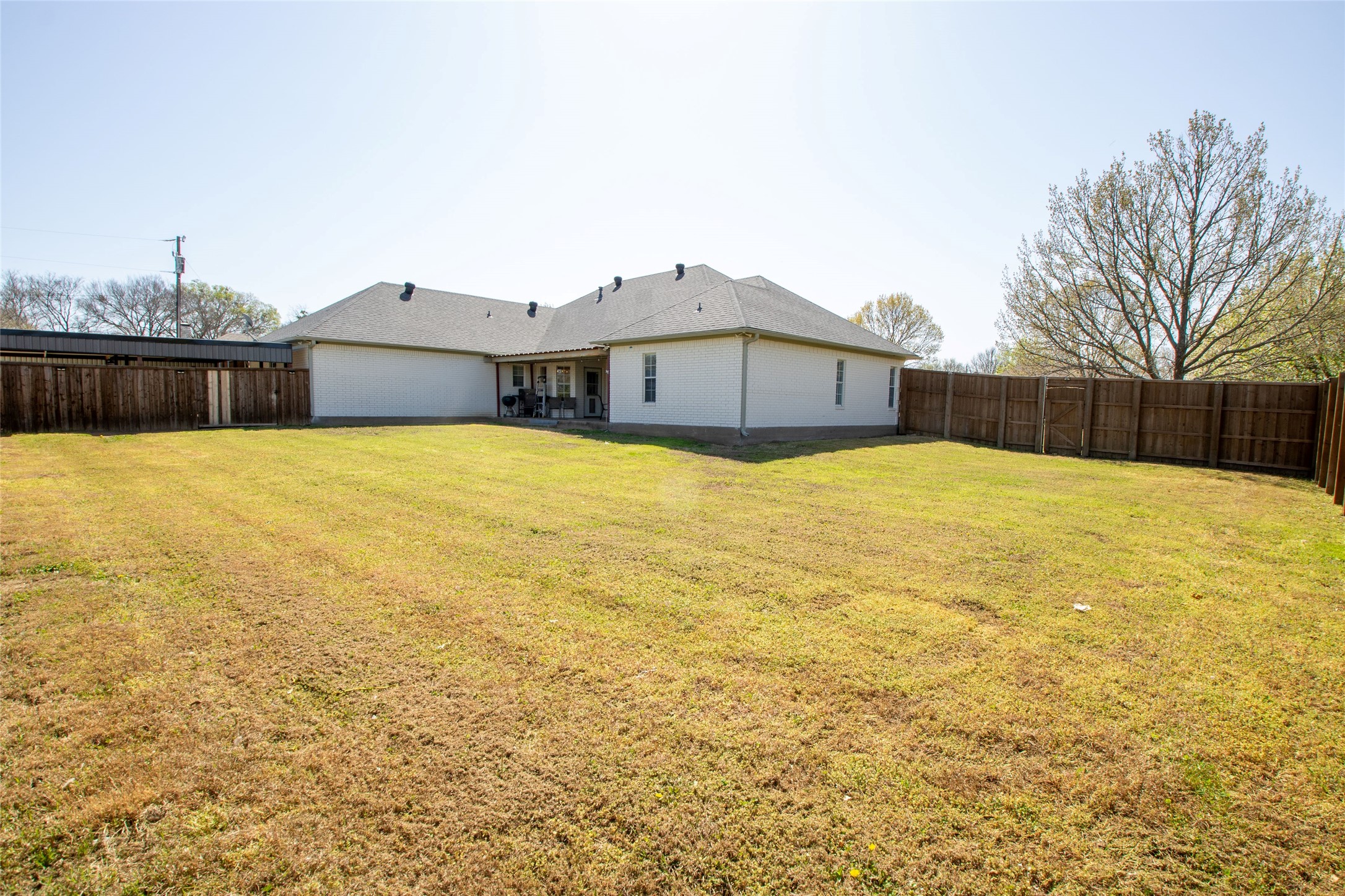 514 Preston Drive Pottsboro TX 75076