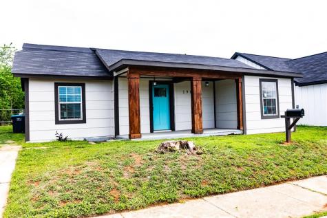 1917 E Maddox Avenue Fort Worth TX 76104