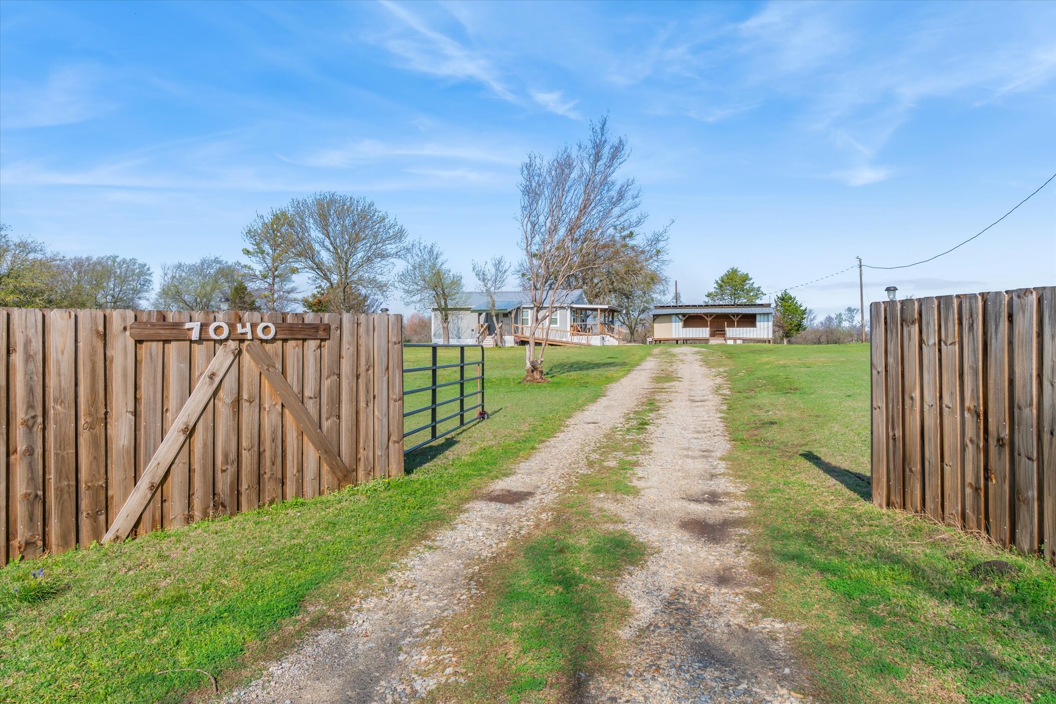 7040 County Road 131b Terrell TX 75161
