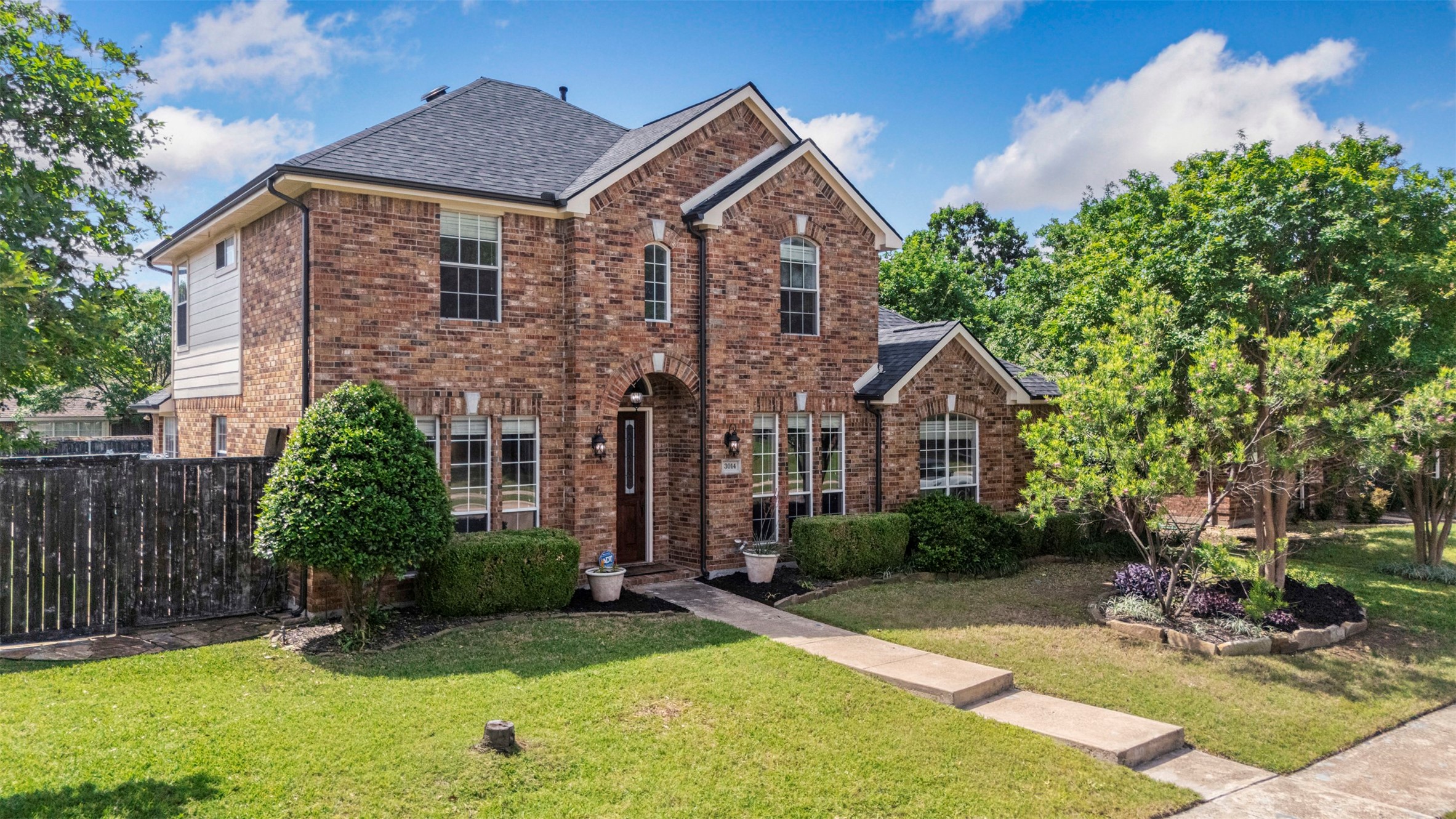3014 Bluewood Drive Rowlett TX 75089