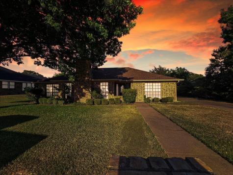 3705 Ivywild Court Arlington TX 76016