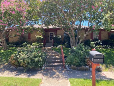 1610 Iroquois Drive Garland TX 75043
