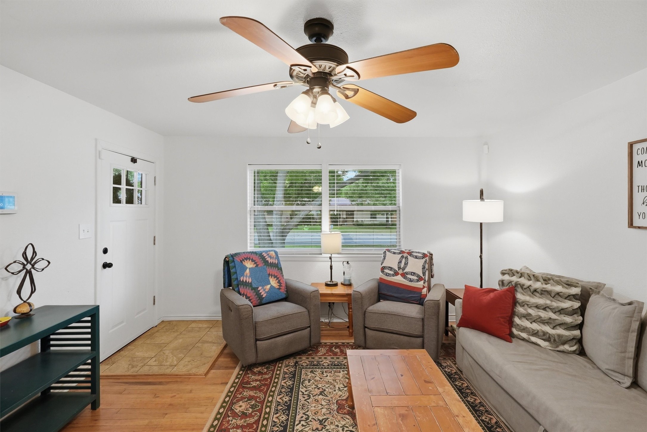 807 Elizabeth Boulevard Granbury TX 76048