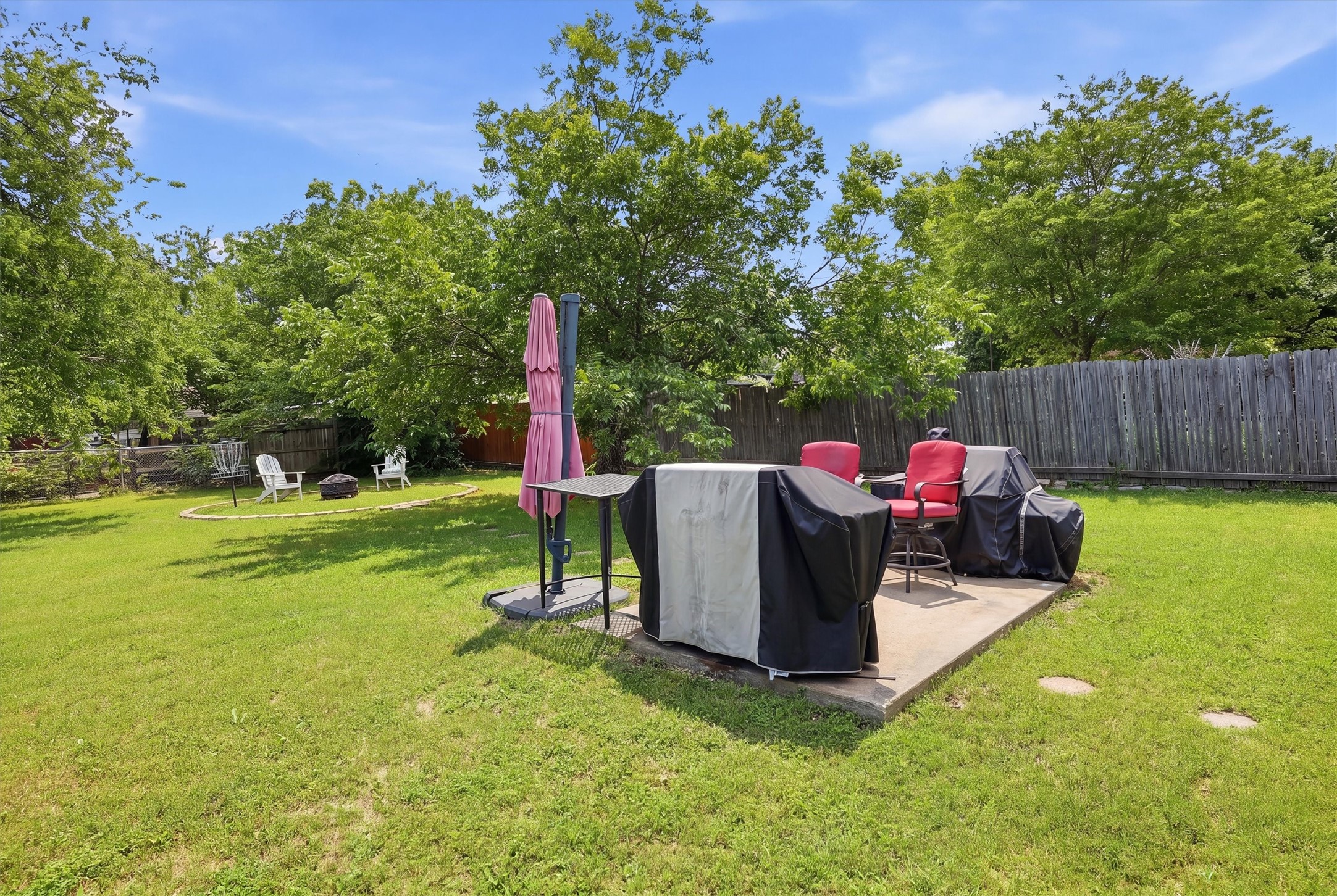 807 Elizabeth Boulevard Granbury TX 76048