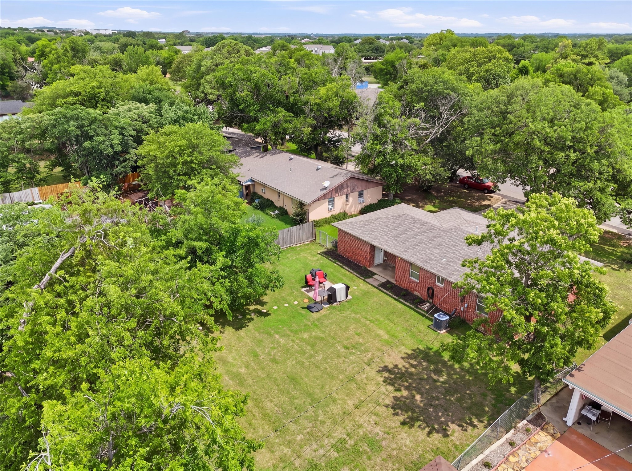 807 Elizabeth Boulevard Granbury TX 76048