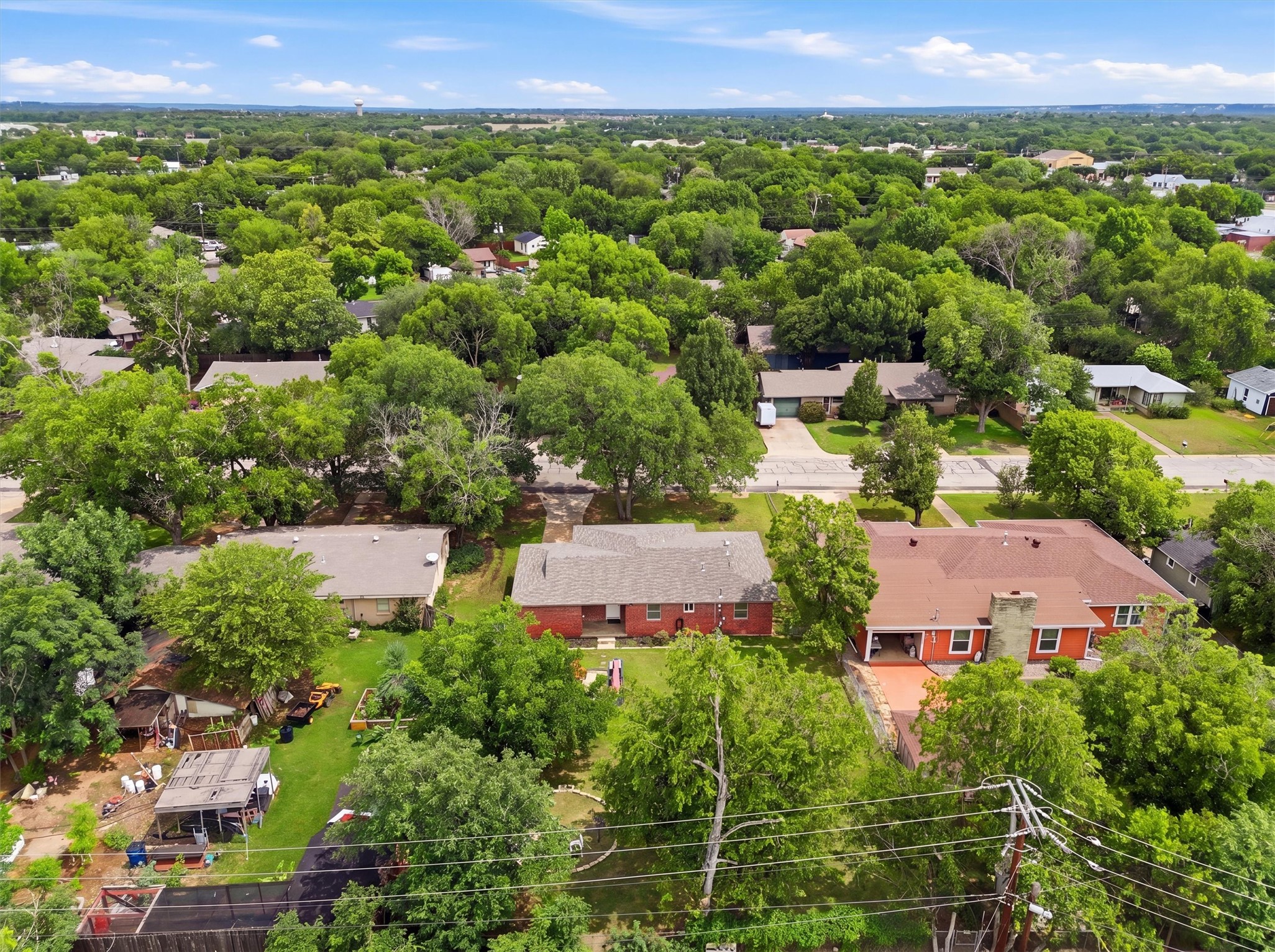 807 Elizabeth Boulevard Granbury TX 76048