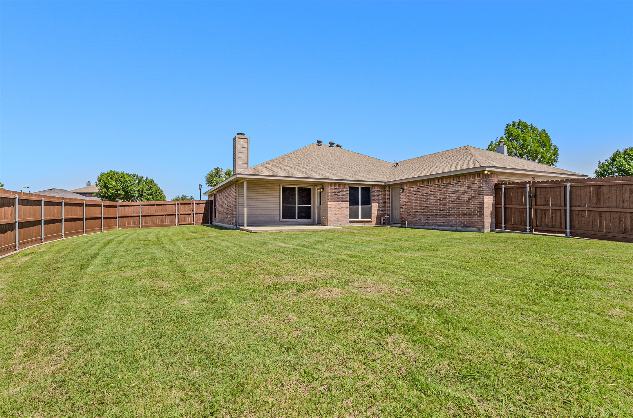 7202 Maplewood Drive Rowlett TX 75089