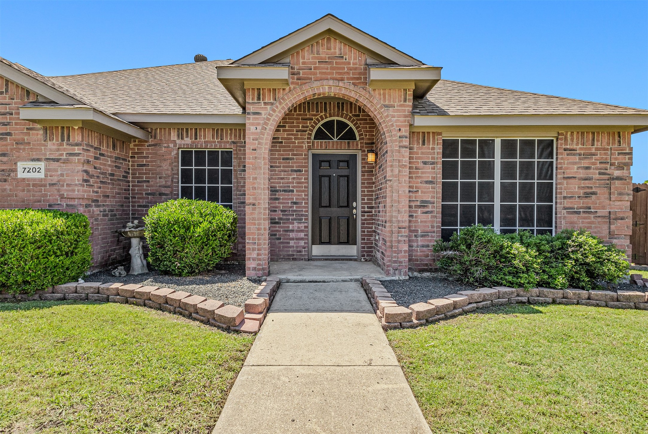 7202 Maplewood Drive Rowlett TX 75089