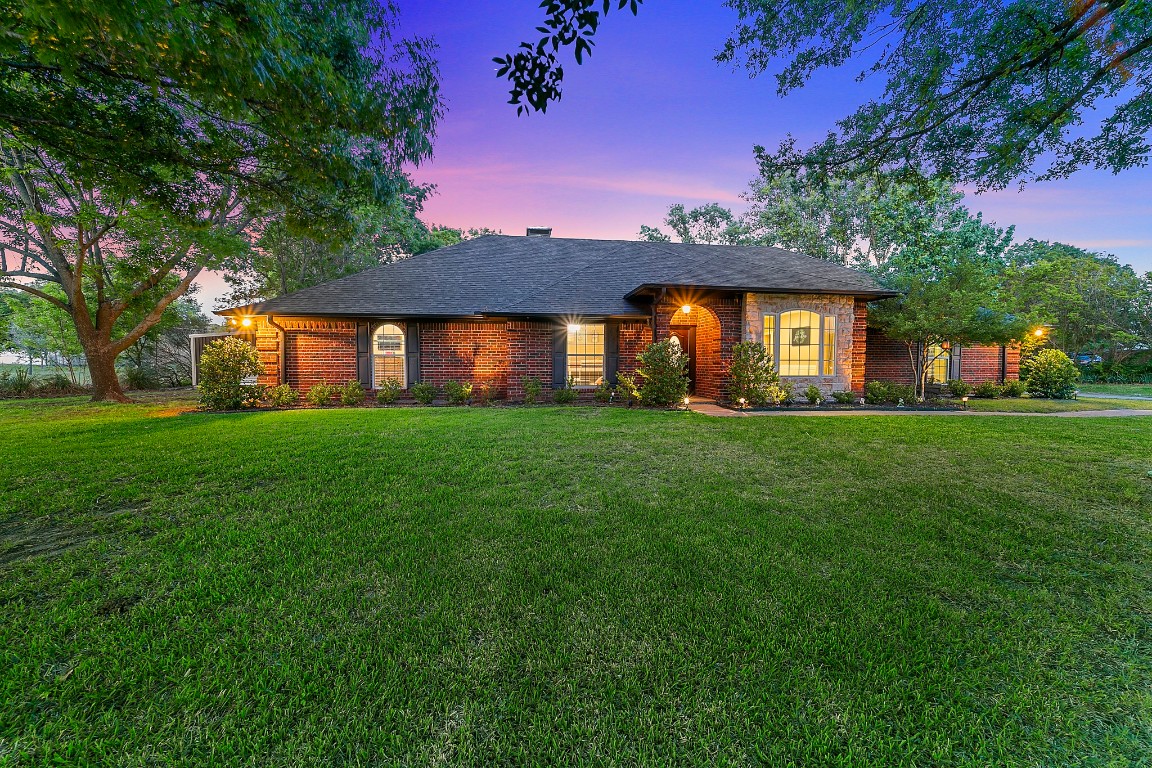 2011 Carriage Estates Road Sherman TX 75092