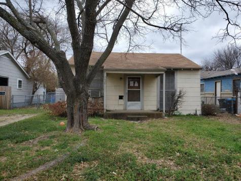 3820 6th Avenue Fort Worth TX 76110