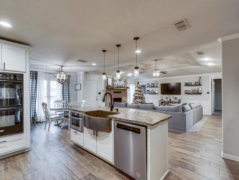 101 Oak Creek Court Waxahachie TX 75165