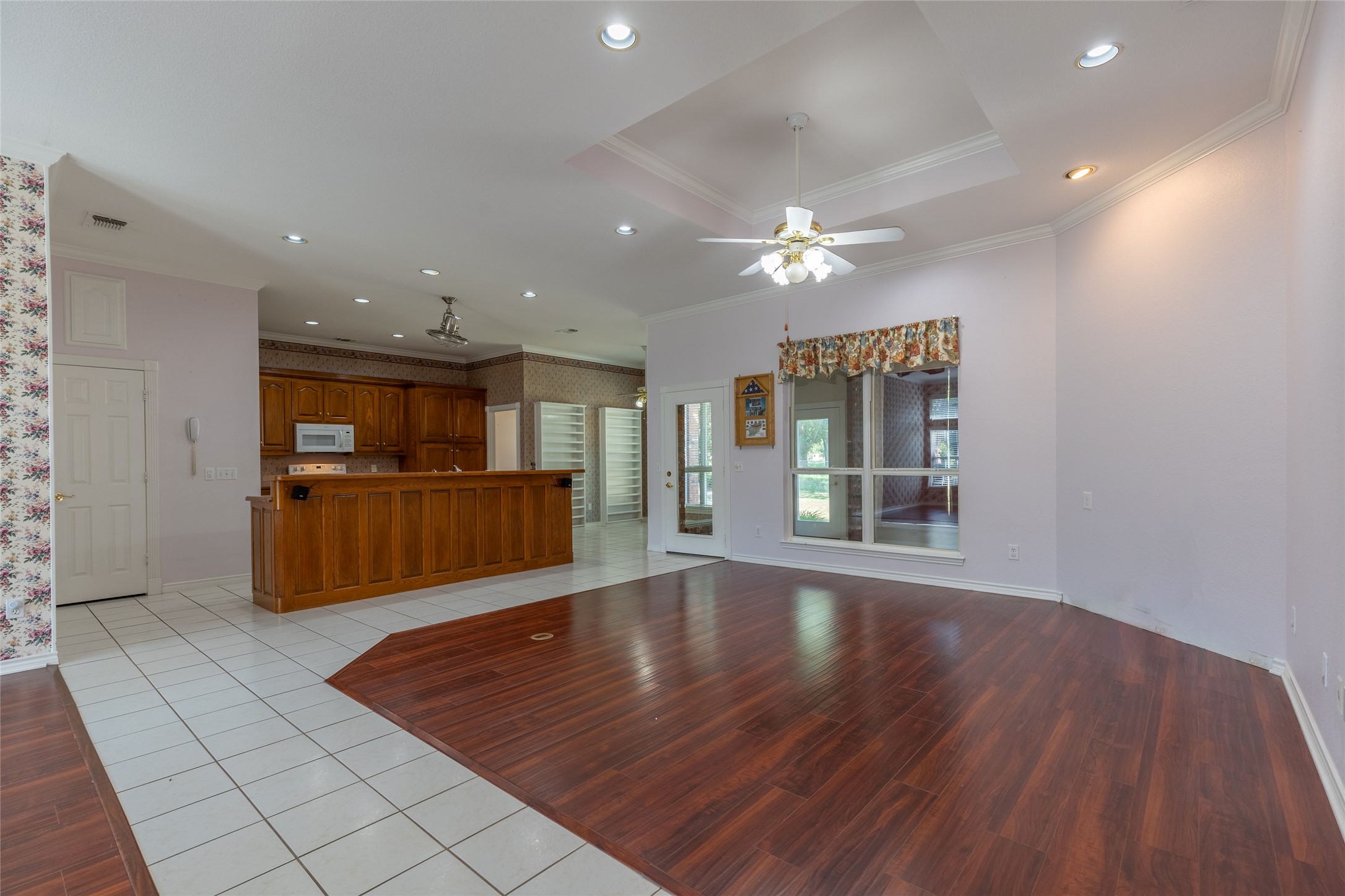 8925 Green Leaves Drive Granbury TX 76049