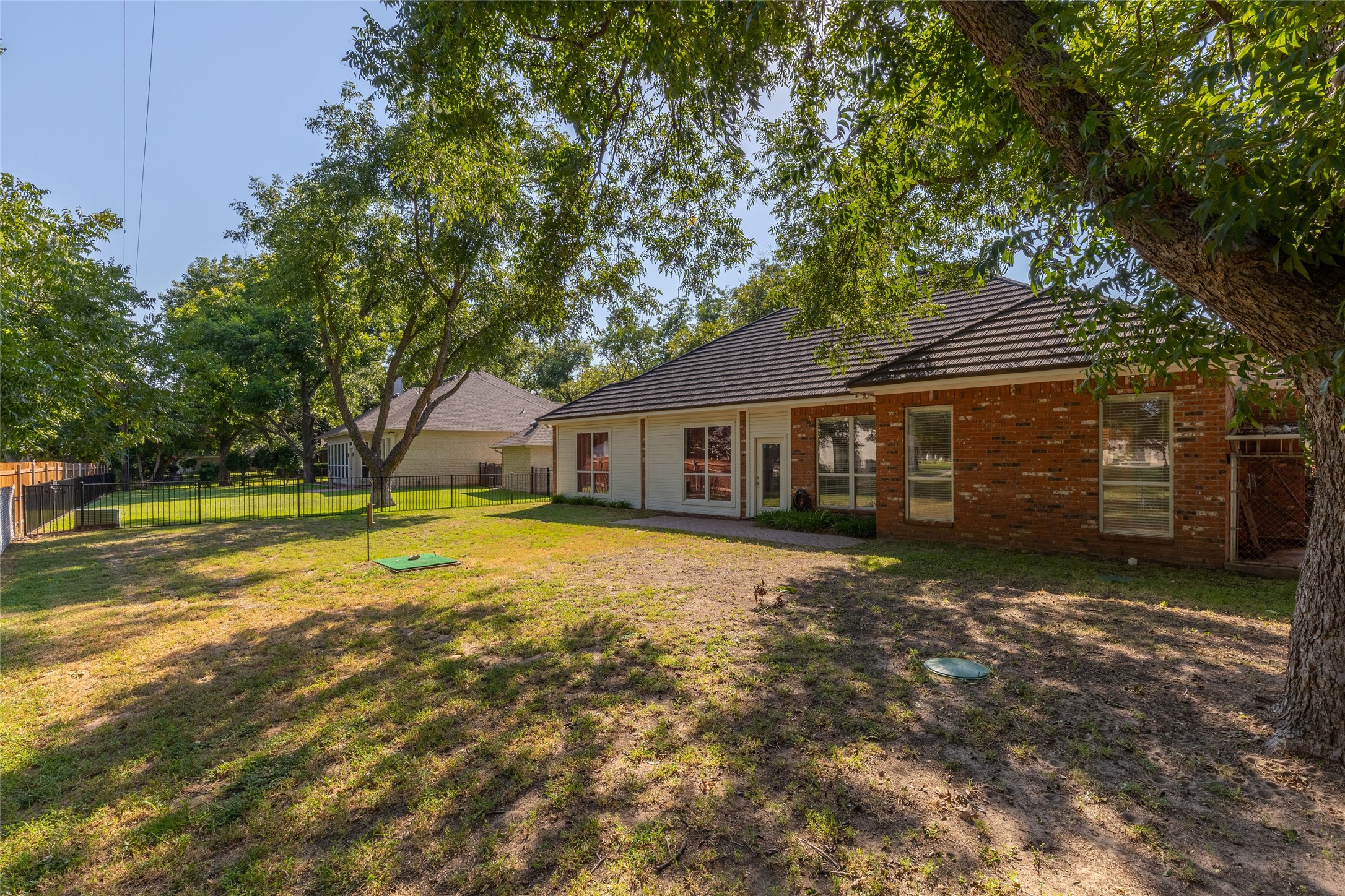 8925 Green Leaves Drive Granbury TX 76049