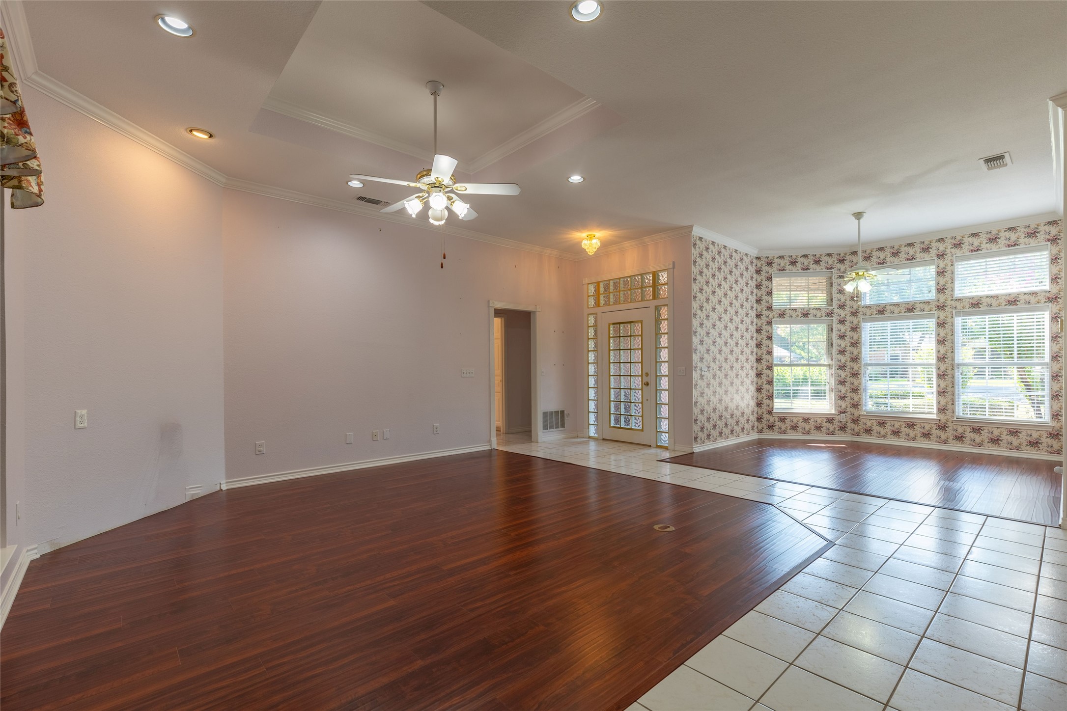8925 Green Leaves Drive Granbury TX 76049