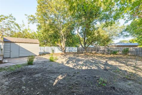 2013 E Cherry Street Sherman TX 75090