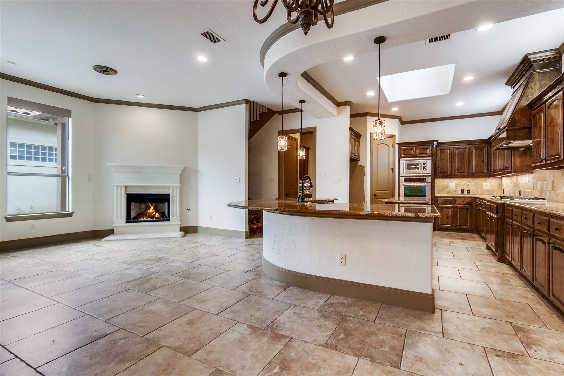 3606 Vineyard Way Farmers Branch TX 75234