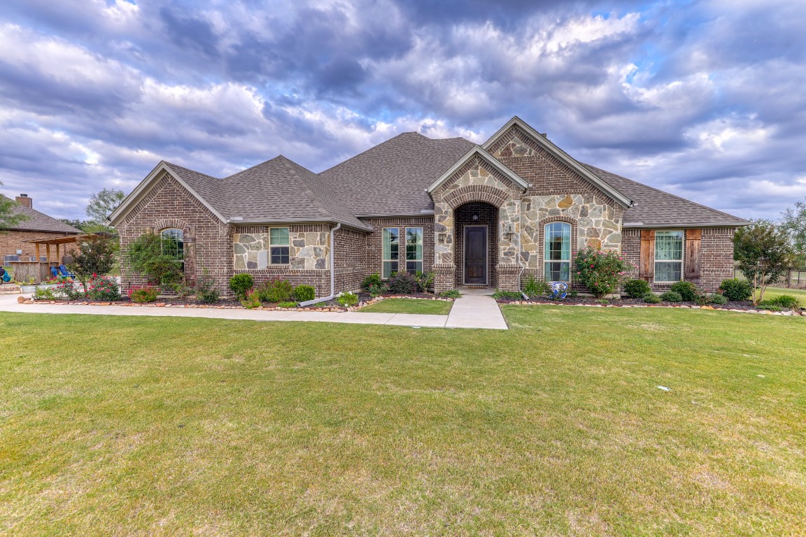 152 Hackberry Pointe Drive Weatherford TX 76087