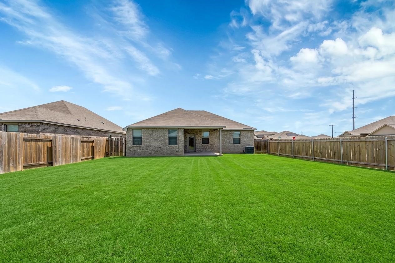 1056 Tumbleweed Trail Crowley TX 76036