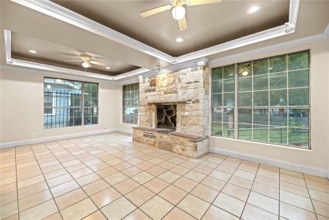 606 W Pembroke Avenue Dallas TX 75208