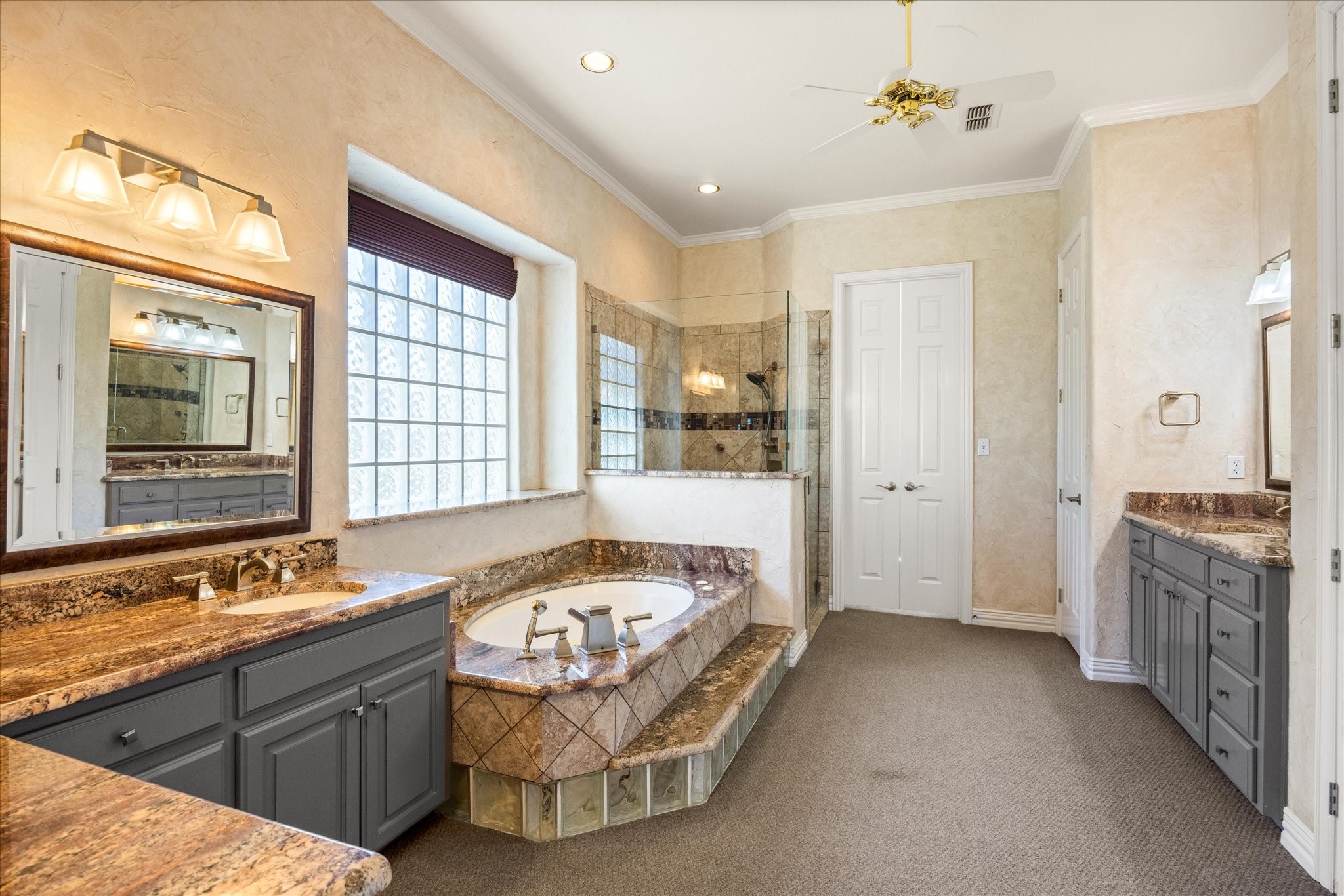 2306 Winton Terrace Court Granbury TX 76048