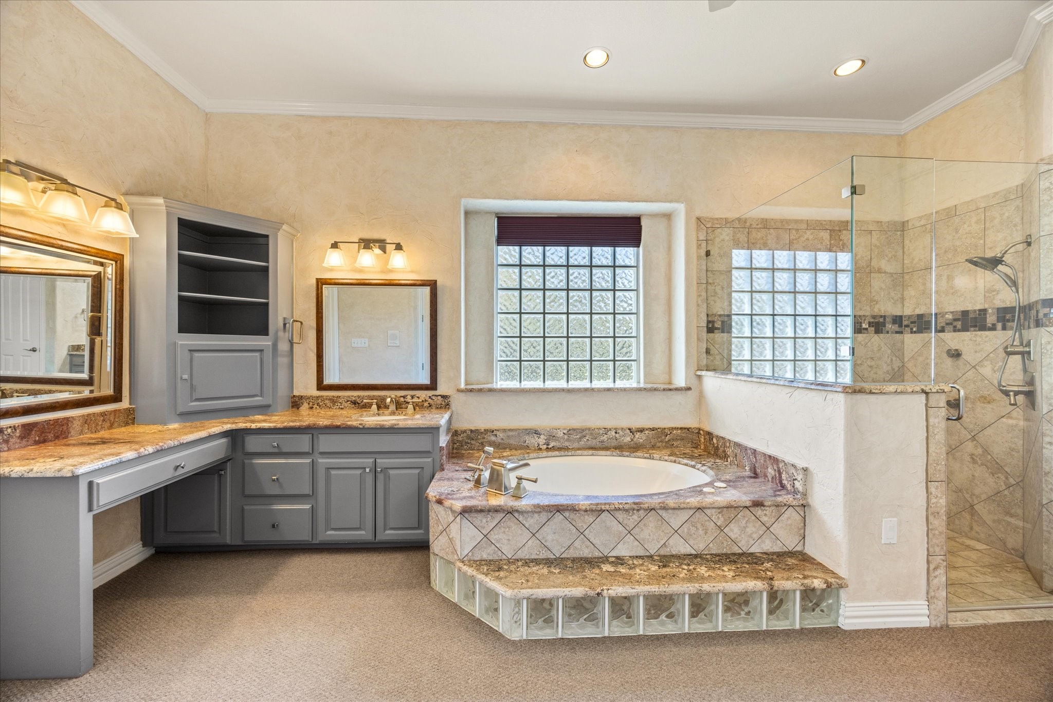 2306 Winton Terrace Court Granbury TX 76048