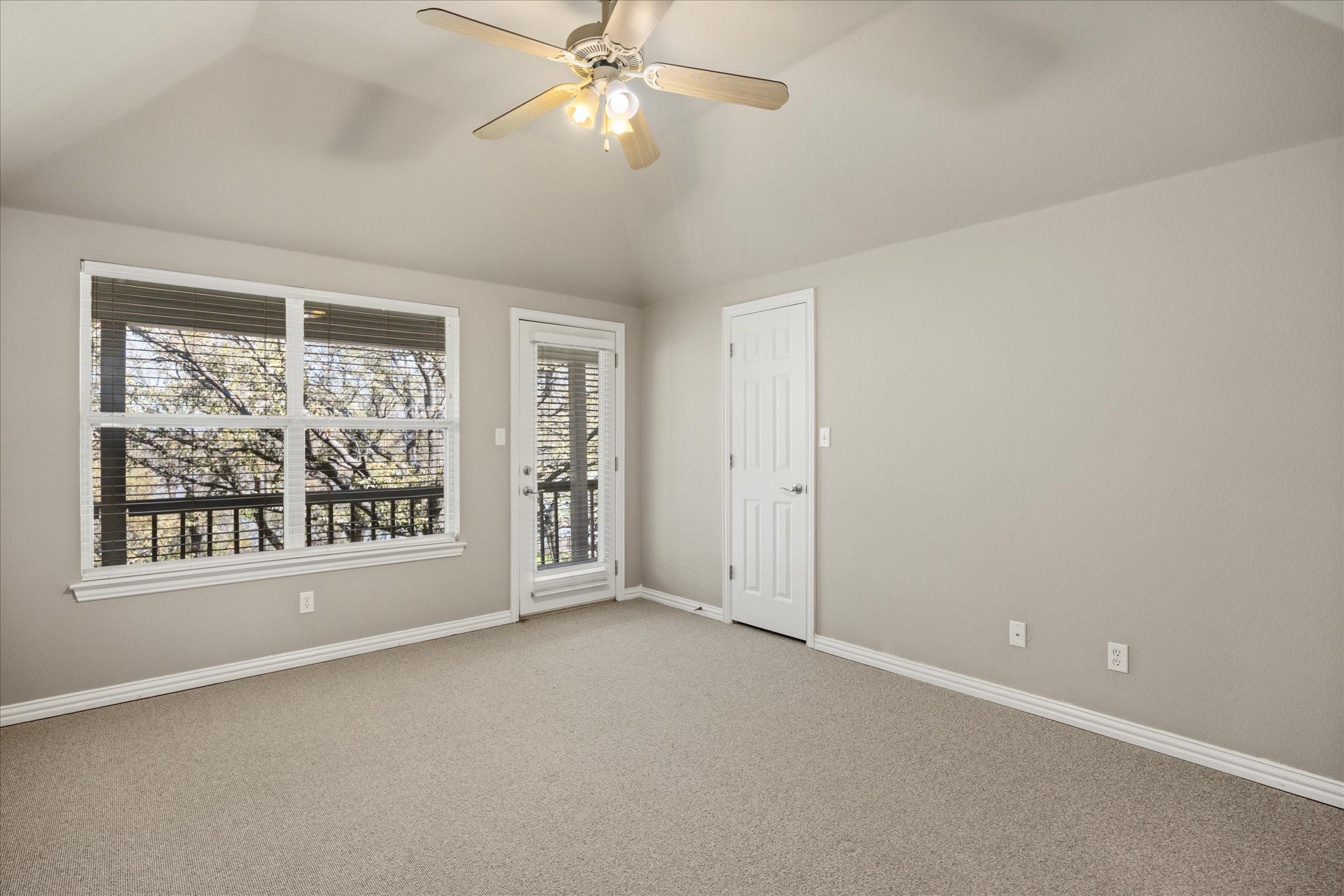 2306 Winton Terrace Court Granbury TX 76048