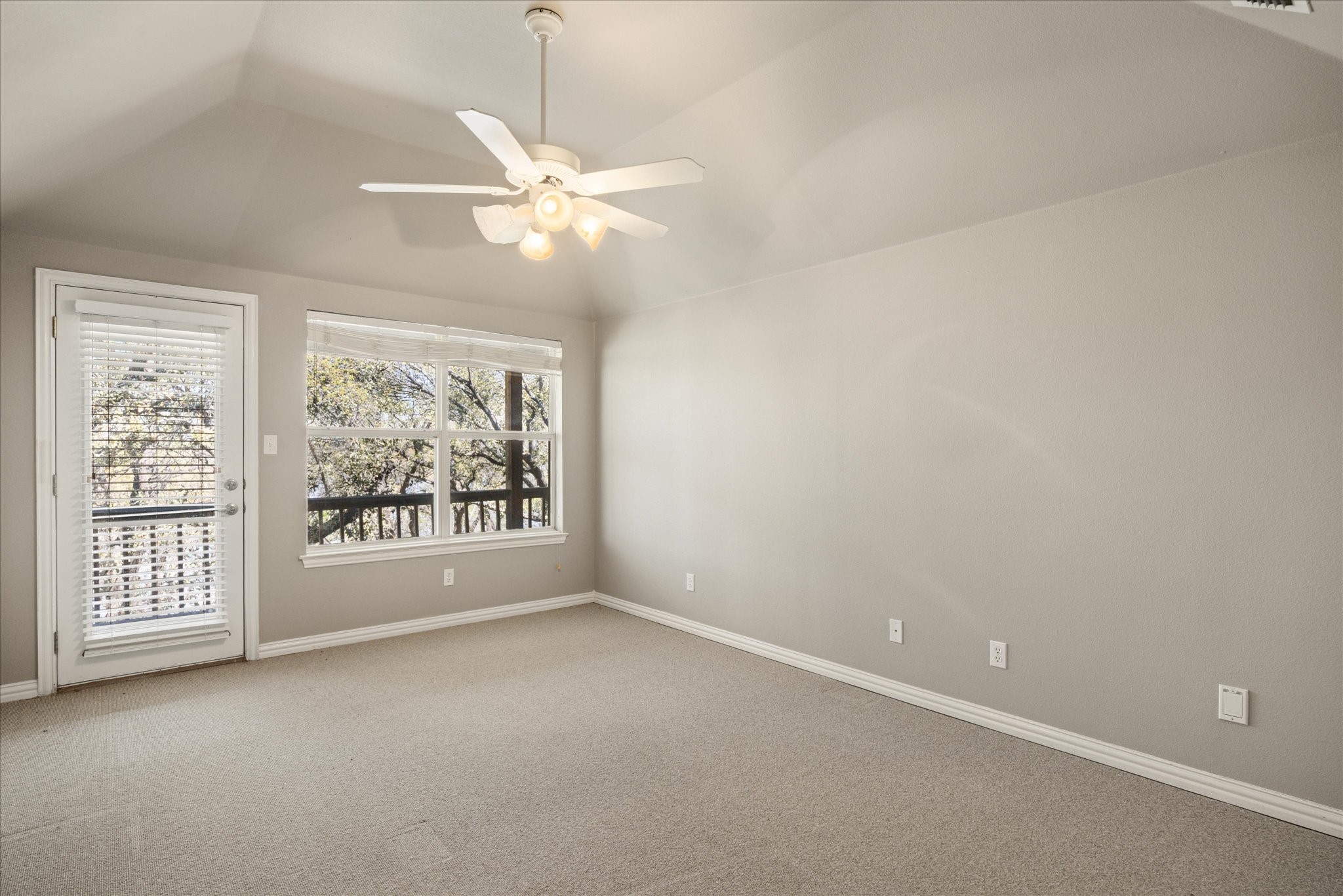 2306 Winton Terrace Court Granbury TX 76048