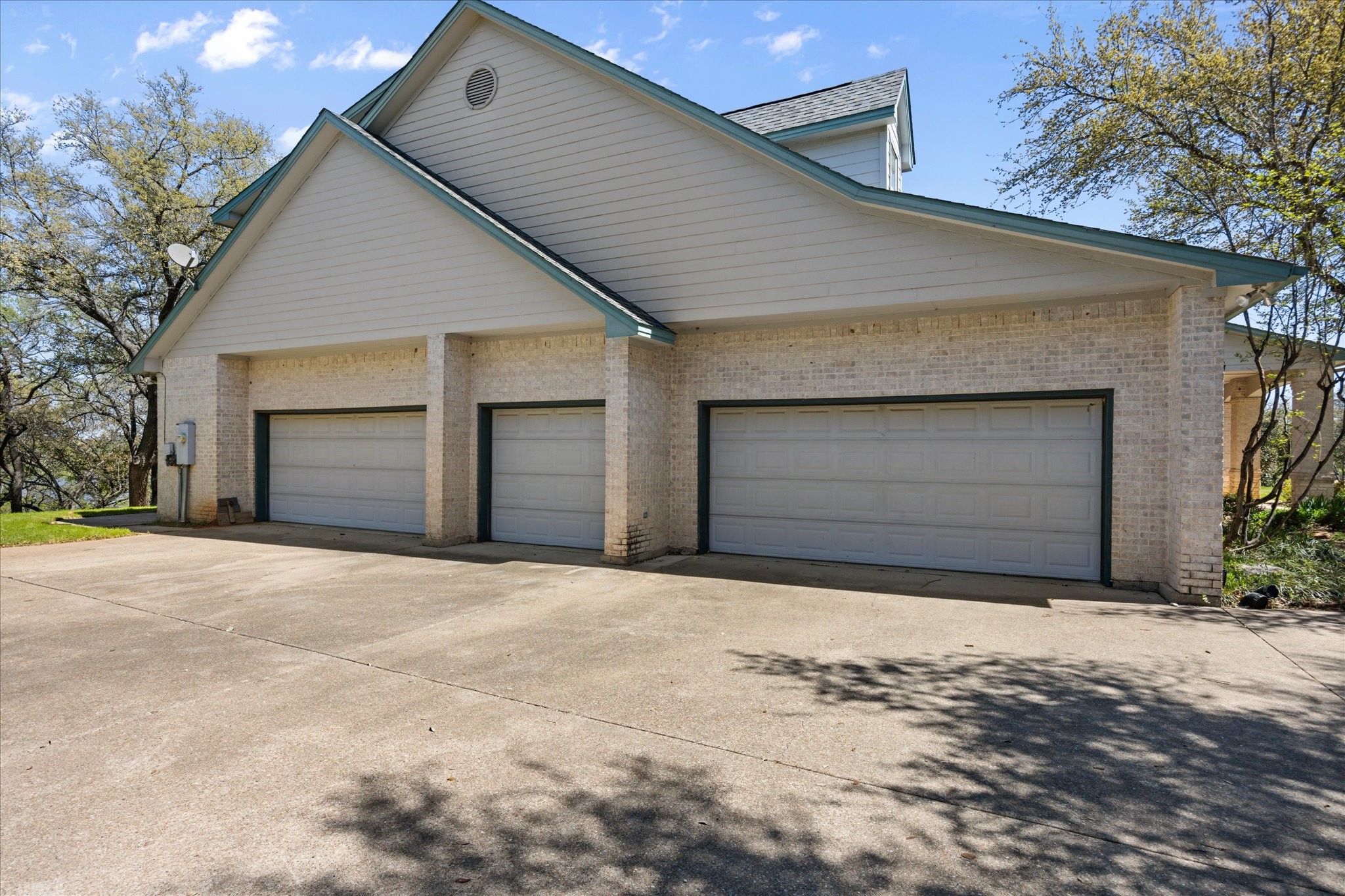 2306 Winton Terrace Court Granbury TX 76048