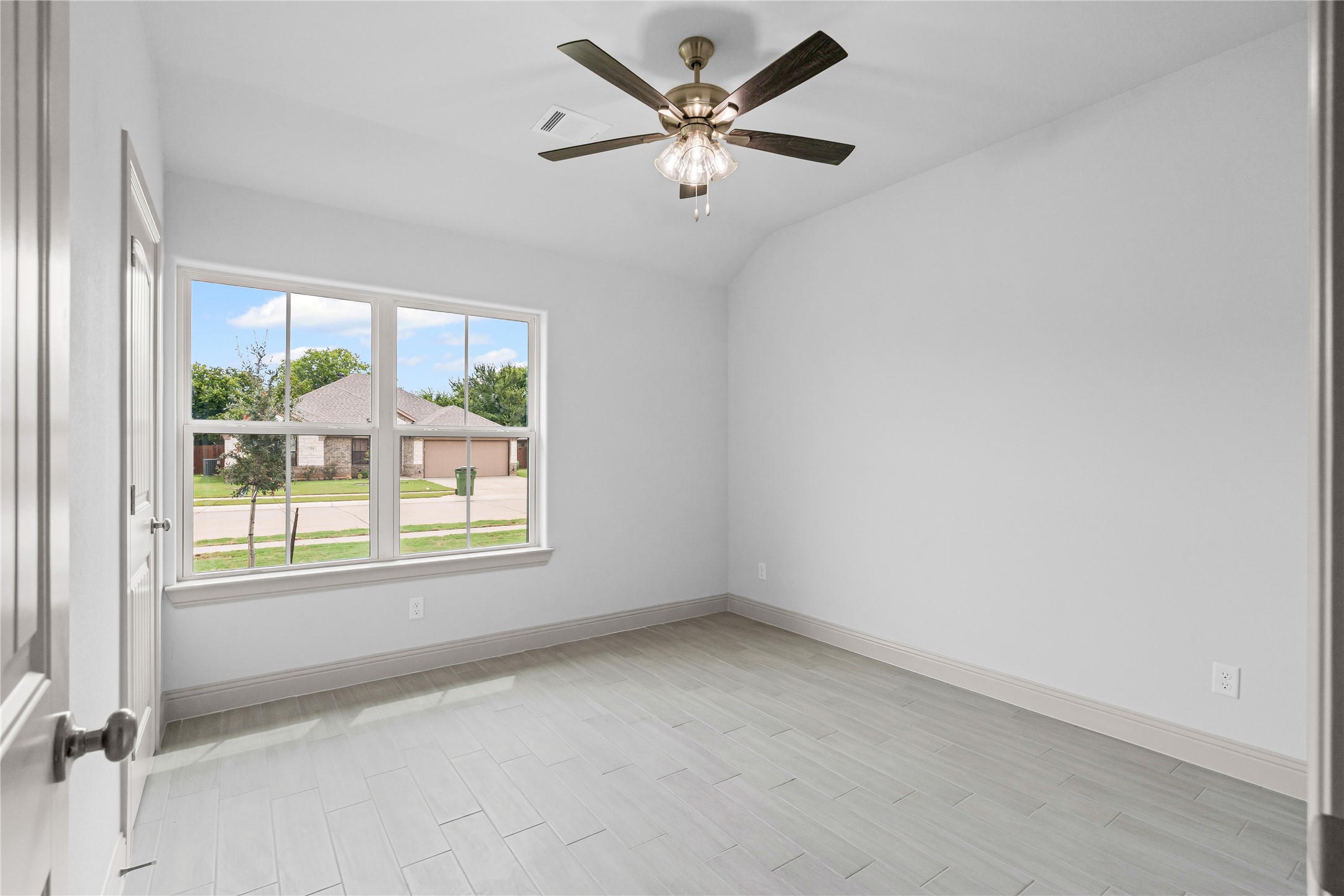 725 Jameson Street Springtown TX 76082