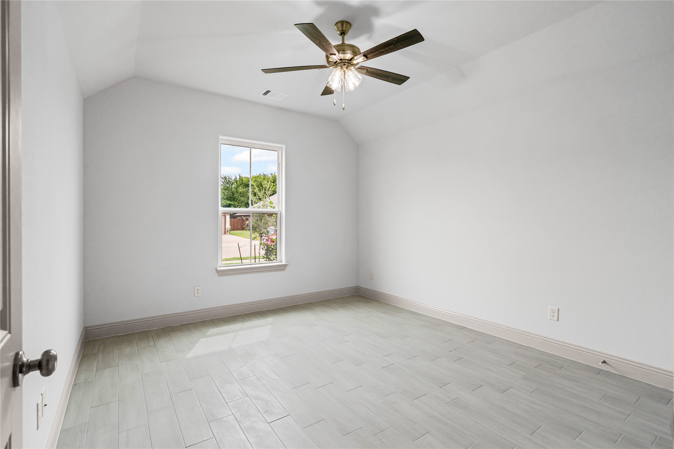 725 Jameson Street Springtown TX 76082