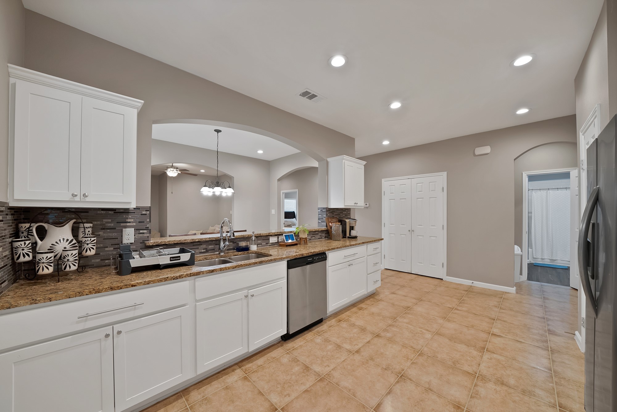 829 Lexington Drive Lancaster TX 75134