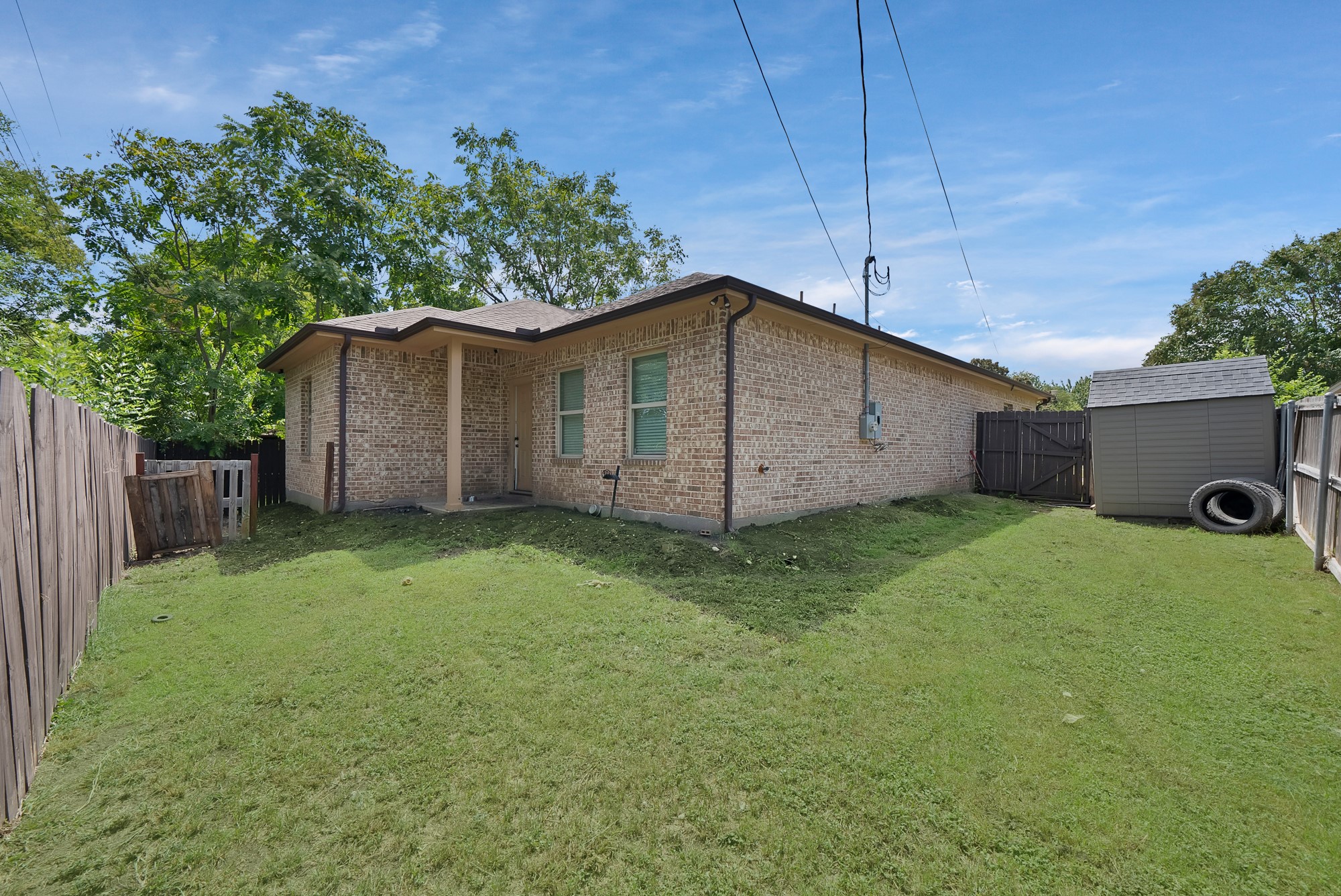 829 Lexington Drive Lancaster TX 75134