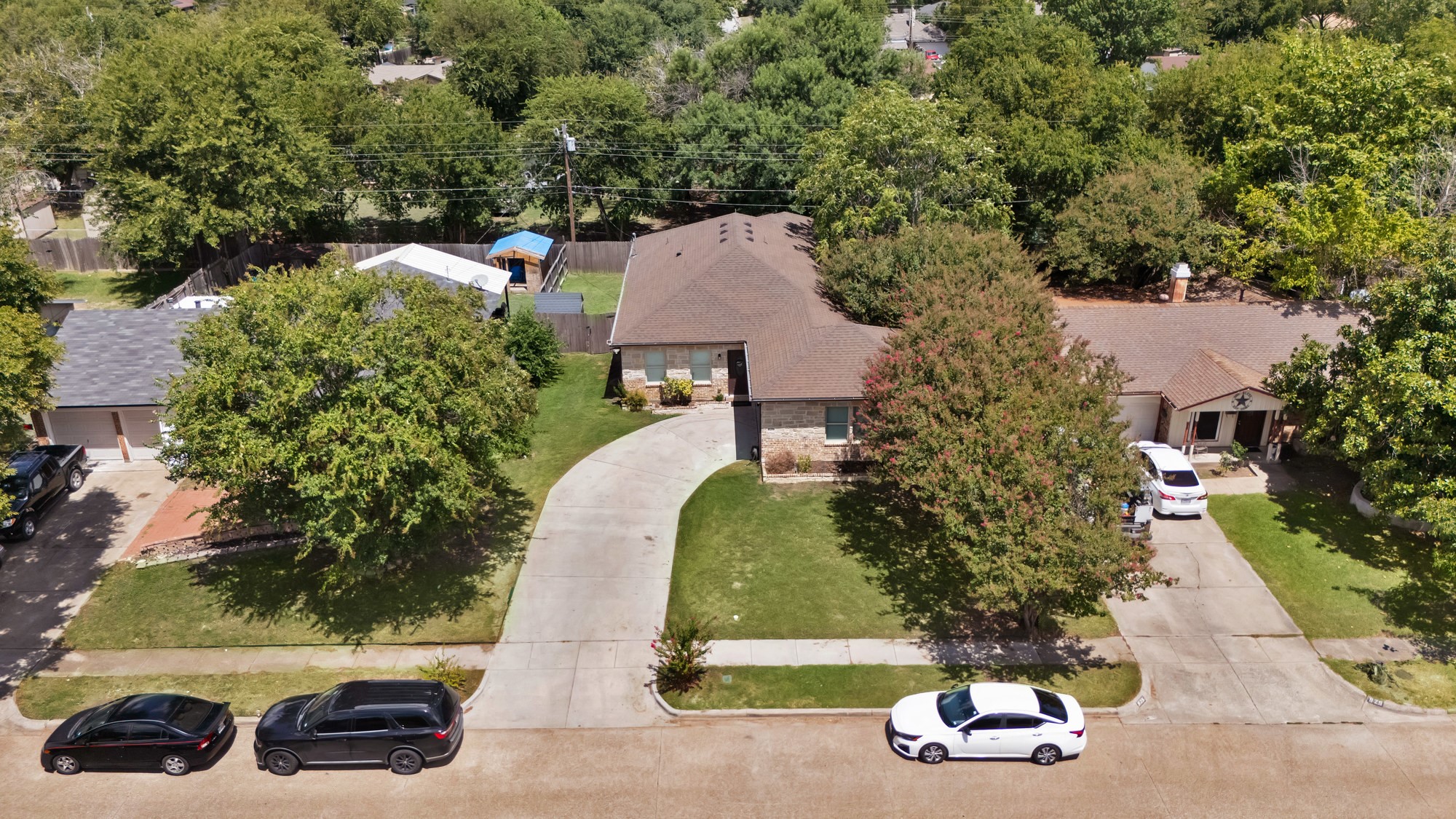 829 Lexington Drive Lancaster TX 75134