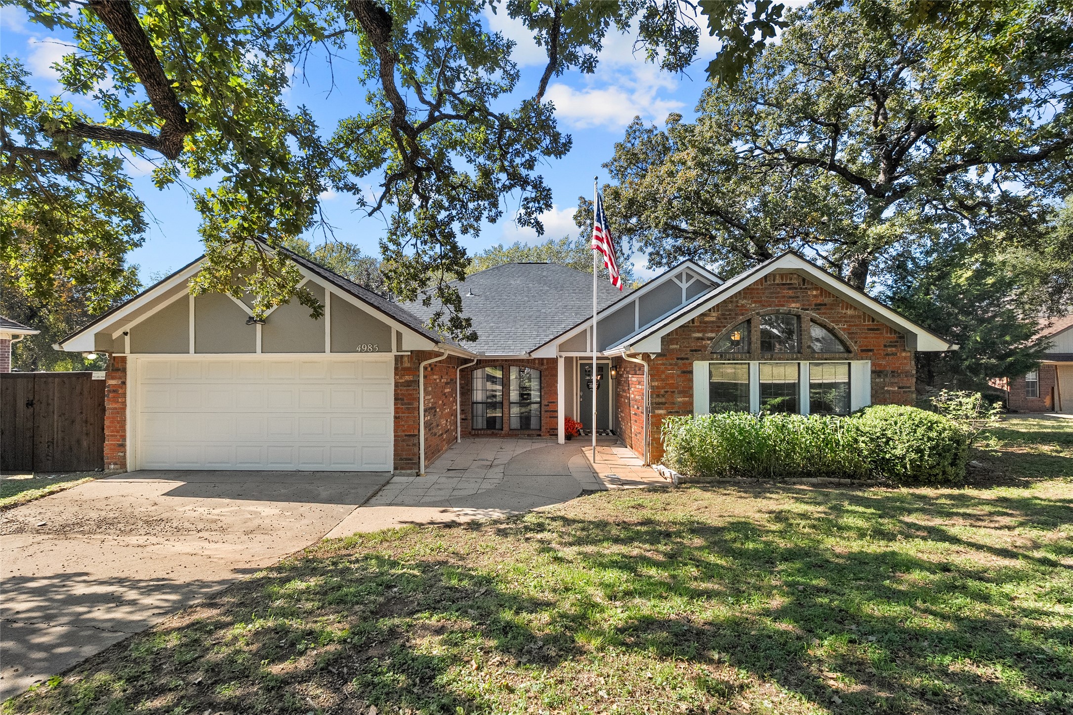 4985 Wolf Creek Trail Flower Mound TX 75028