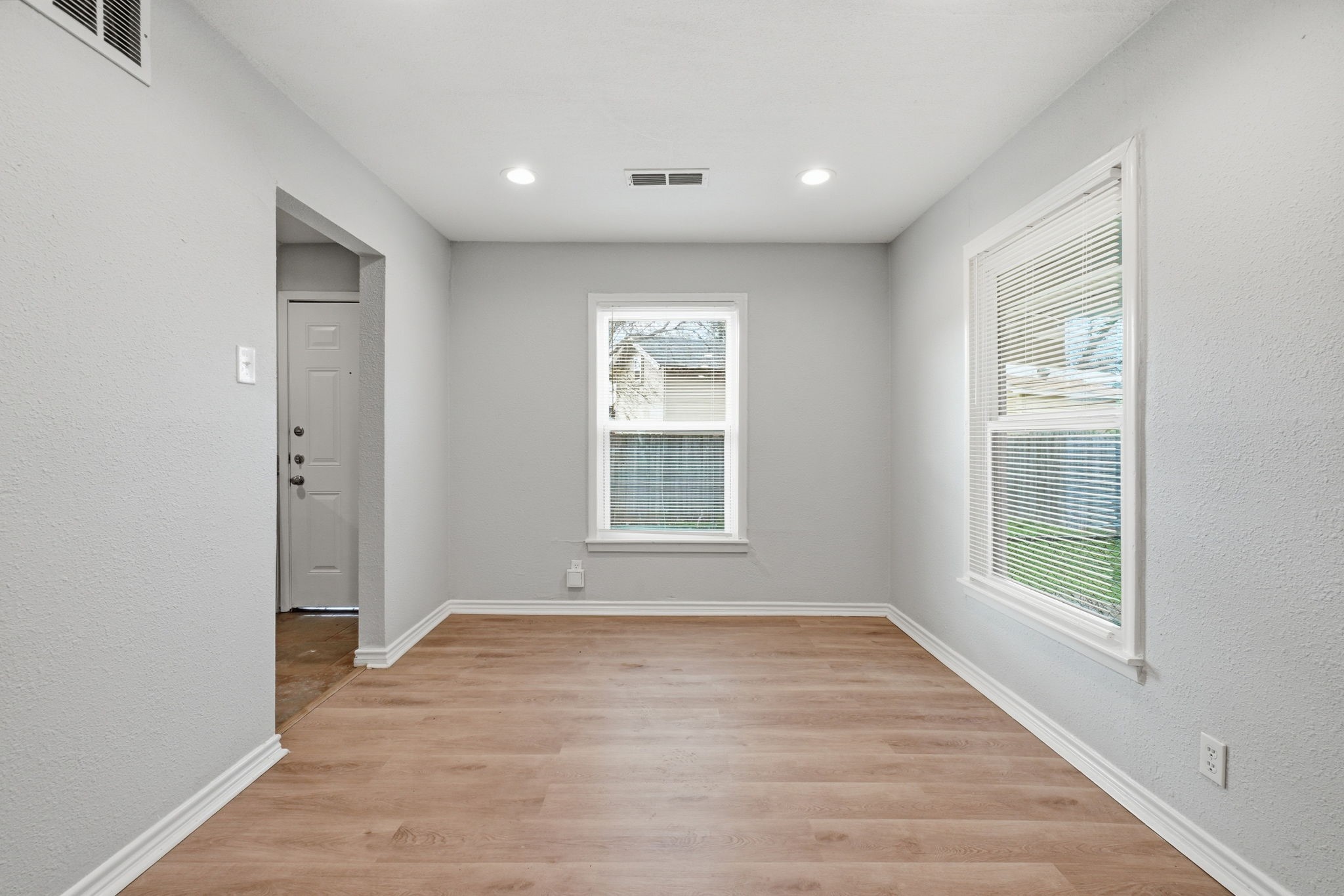 3459 Linda Drive Dallas TX 75220