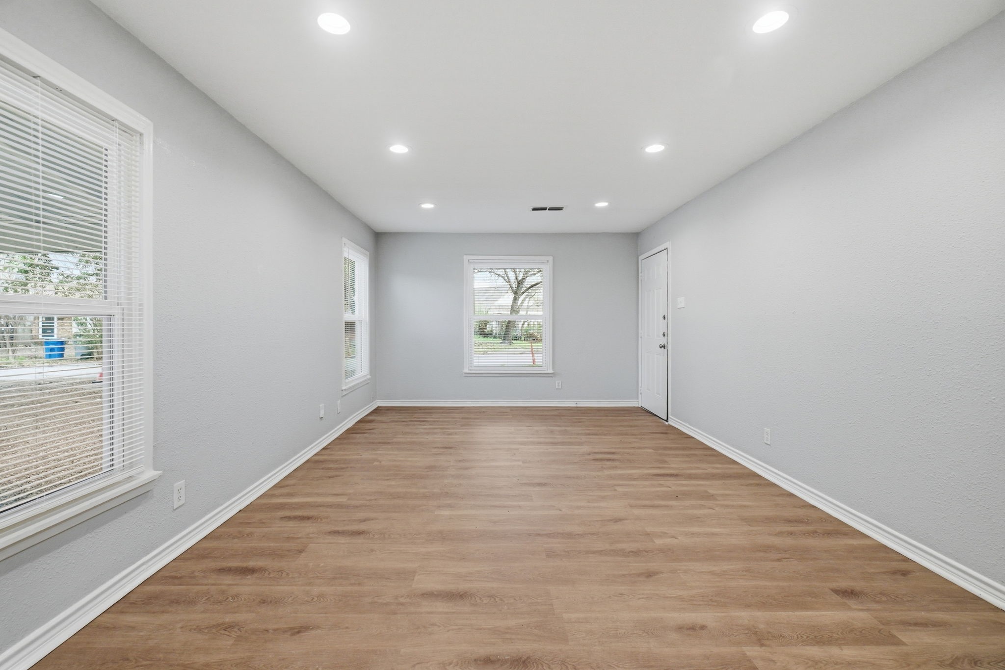 3459 Linda Drive Dallas TX 75220