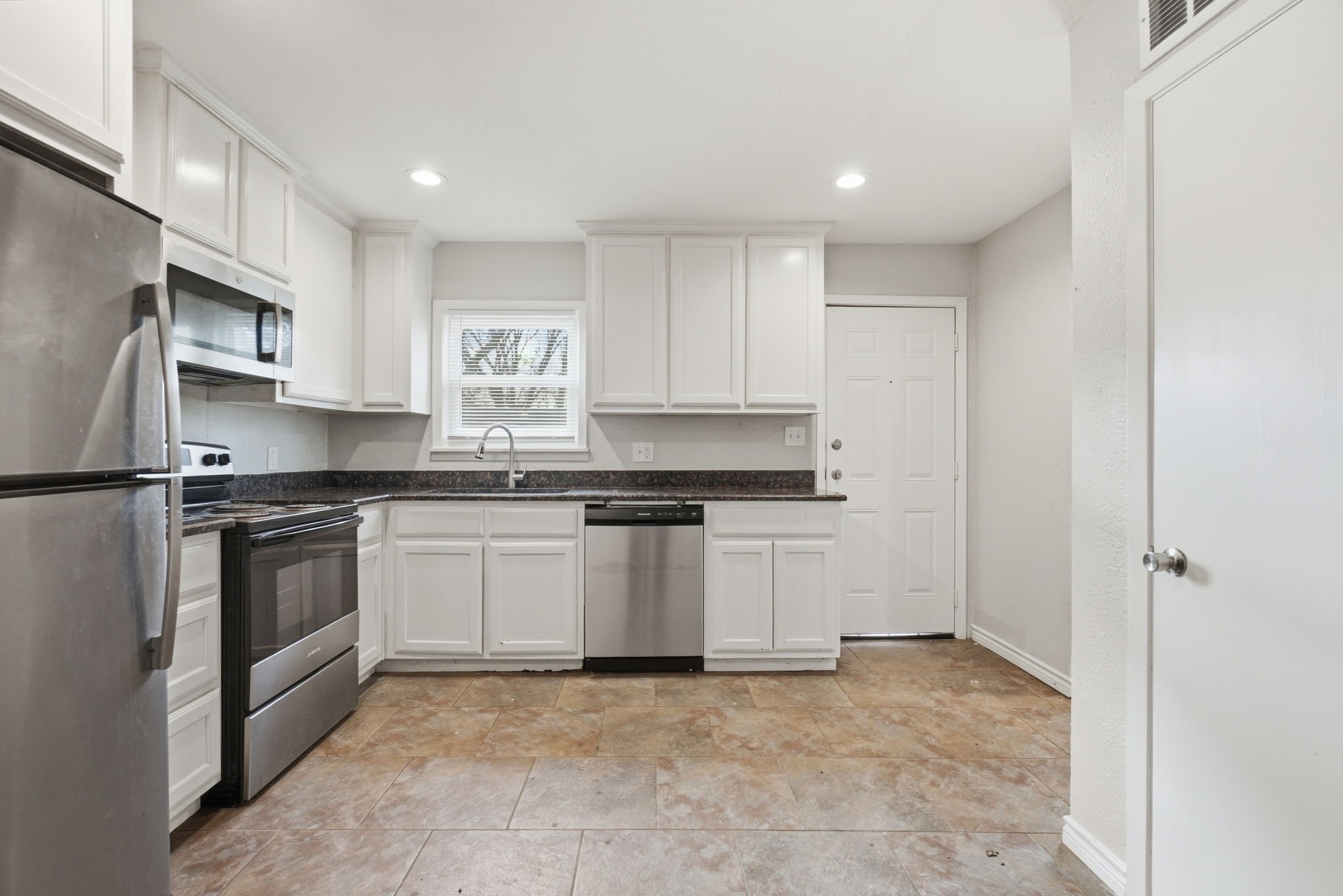 3459 Linda Drive Dallas TX 75220