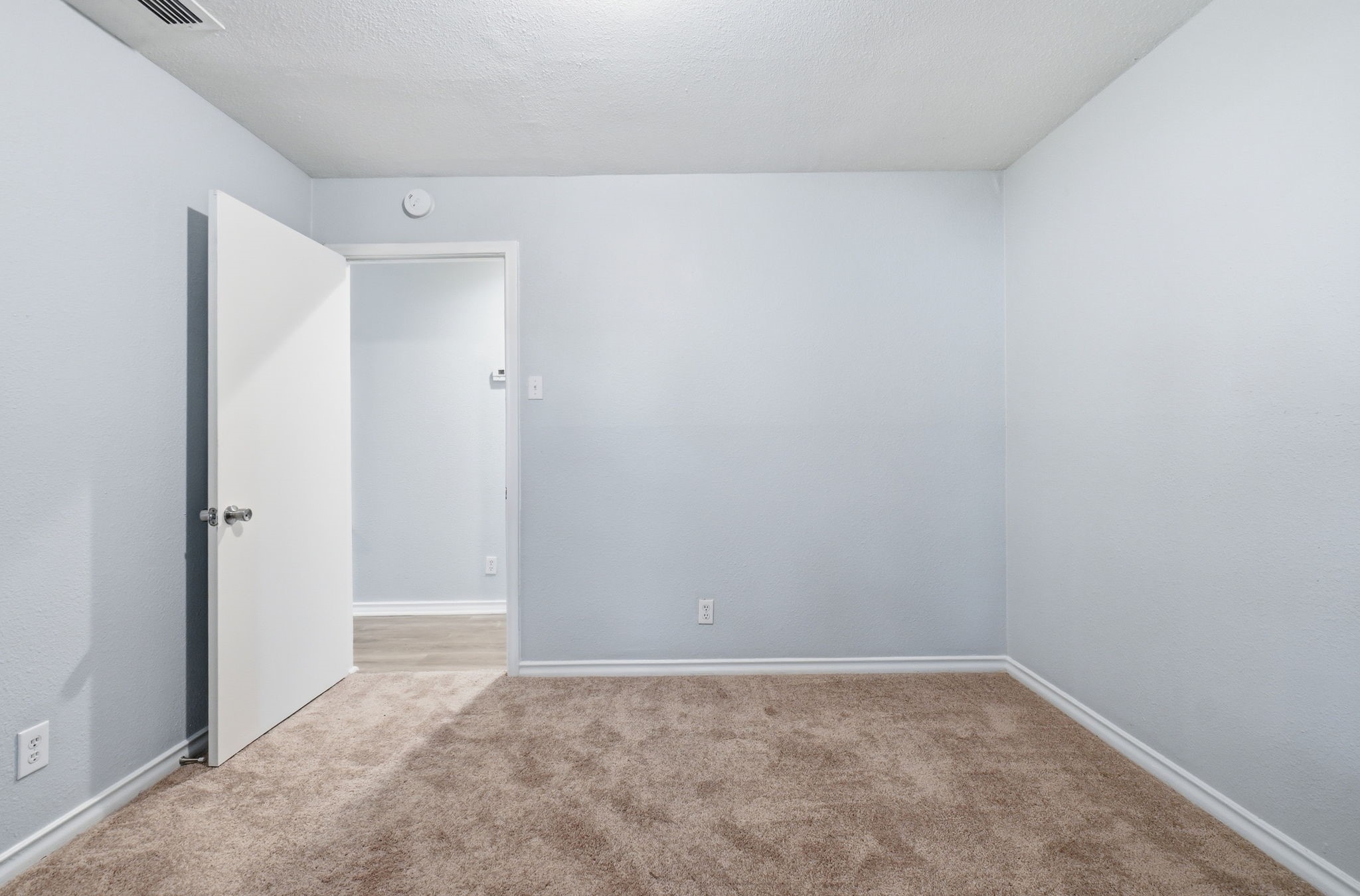 3459 Linda Drive Dallas TX 75220
