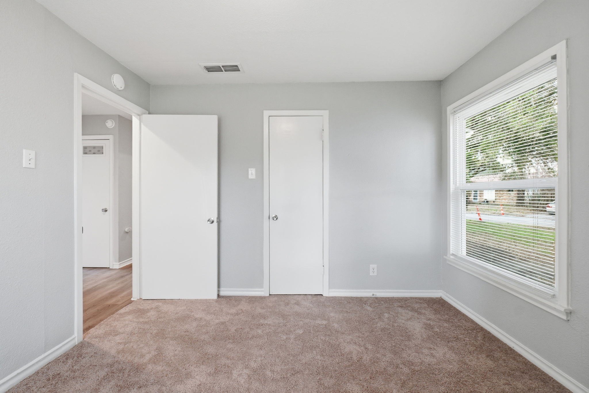 3459 Linda Drive Dallas TX 75220