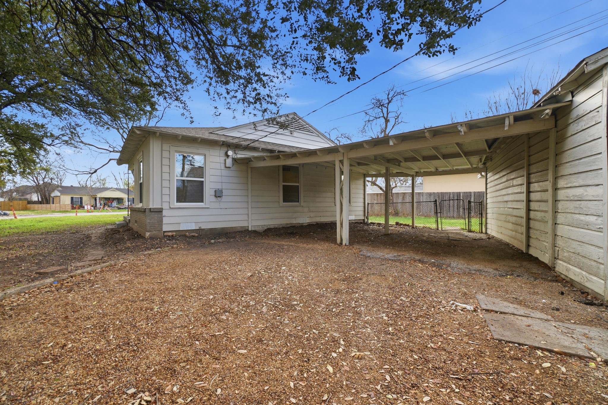 3459 Linda Drive Dallas TX 75220