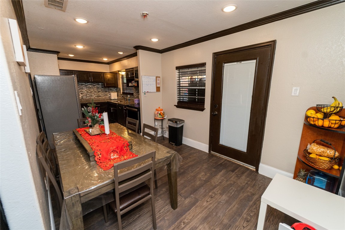 2412 Bamboo Street Mesquite TX 75150
