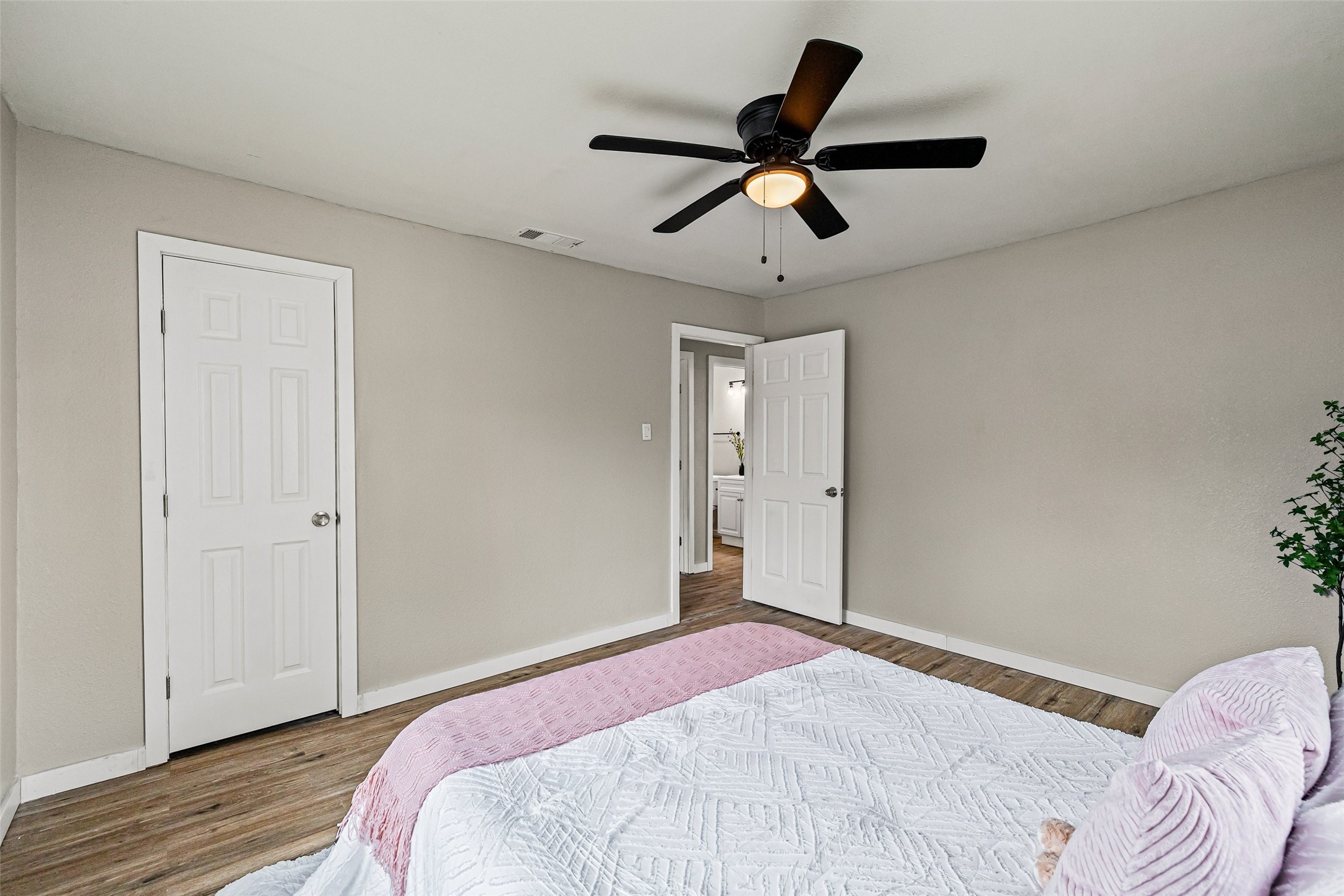 5436 Laster Road Fort Worth TX 76119
