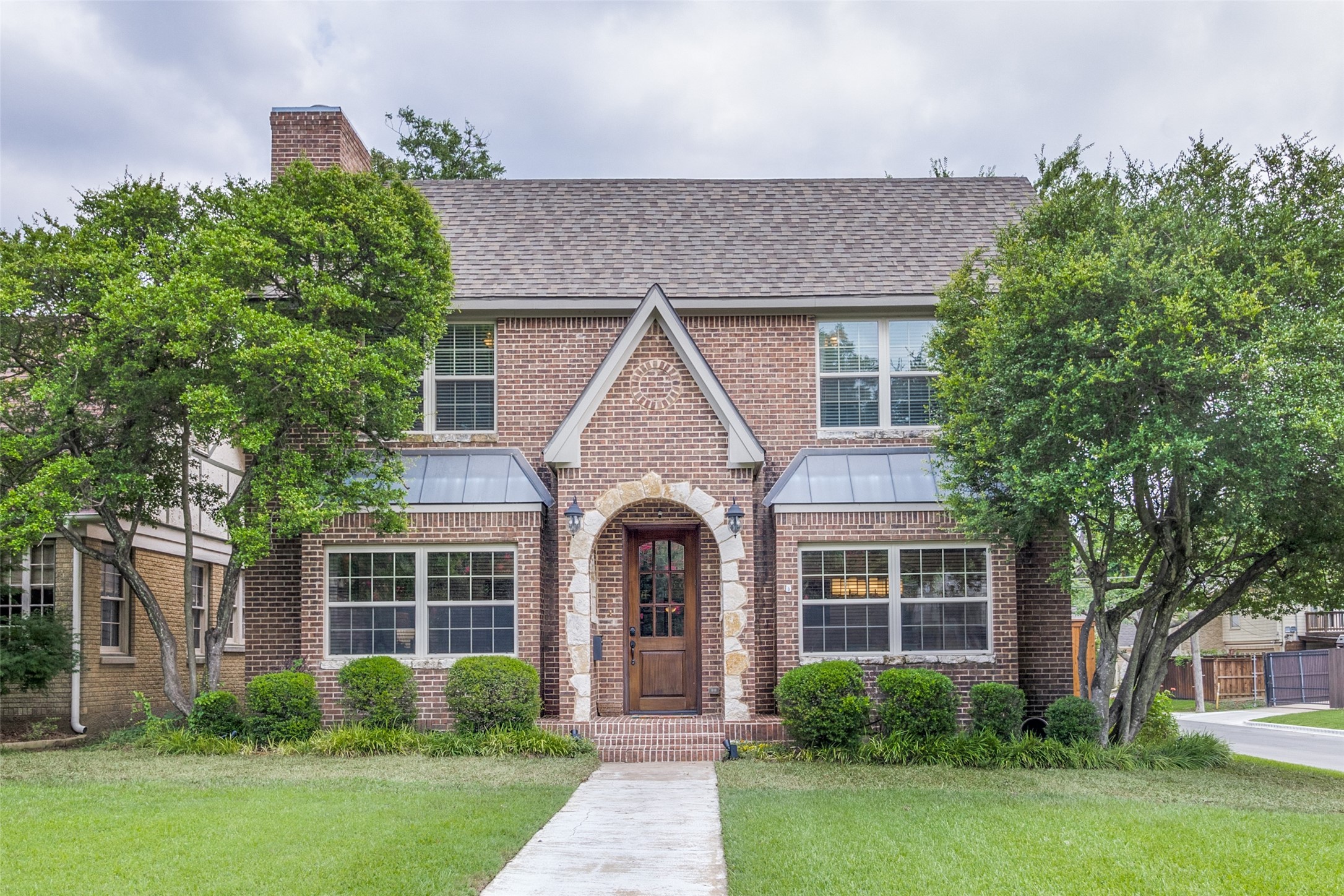 6002 Mercedes Avenue Dallas TX 75206