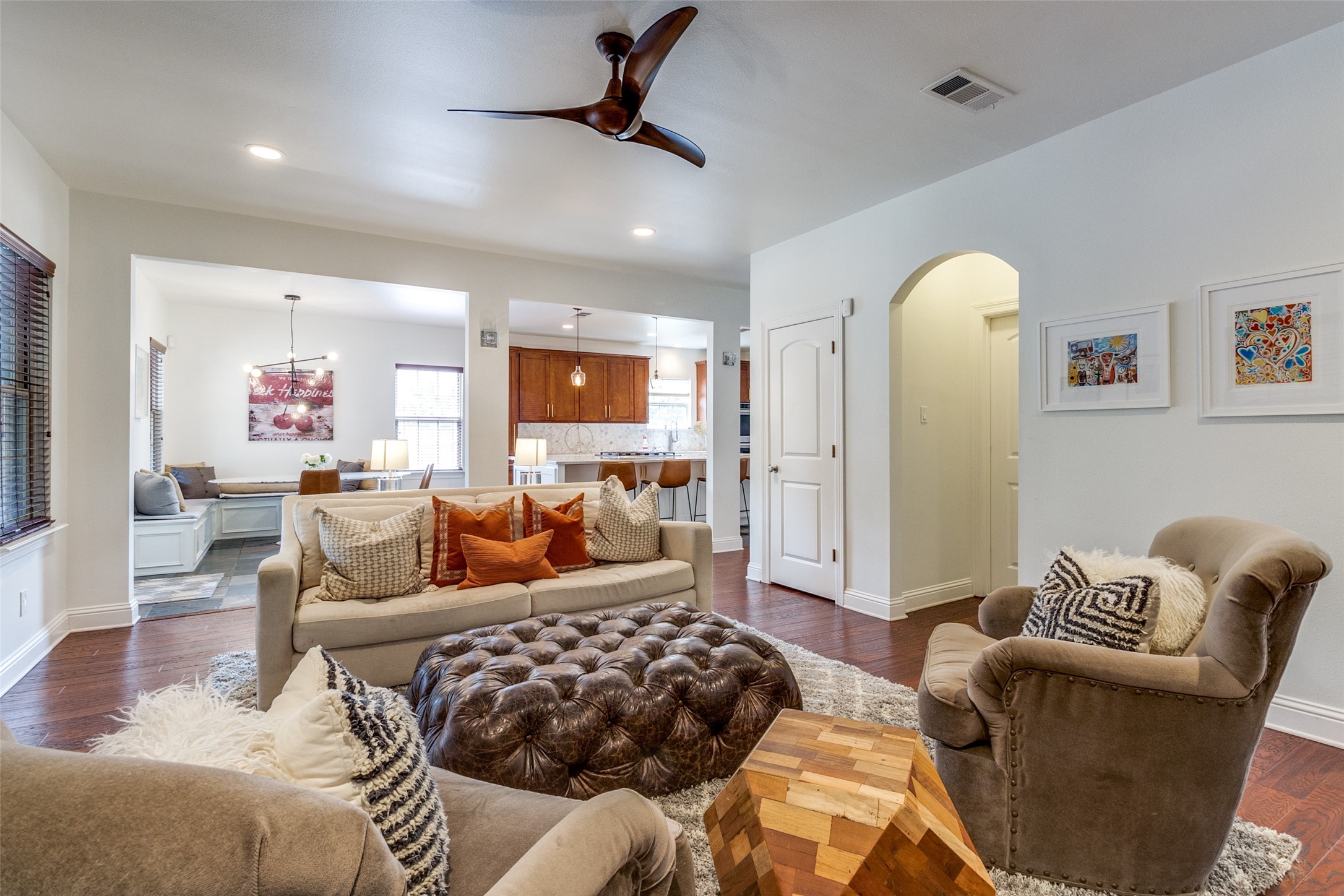 6002 Mercedes Avenue Dallas TX 75206