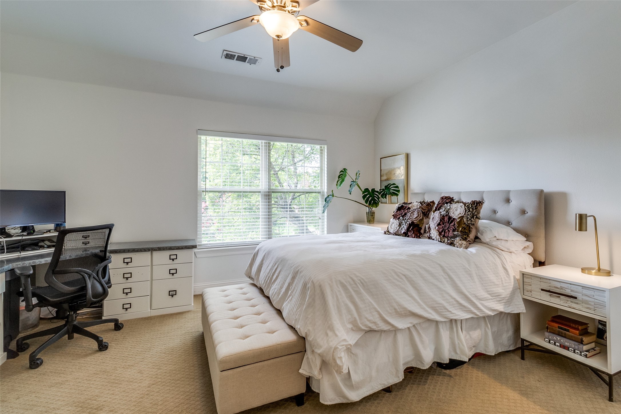6002 Mercedes Avenue Dallas TX 75206