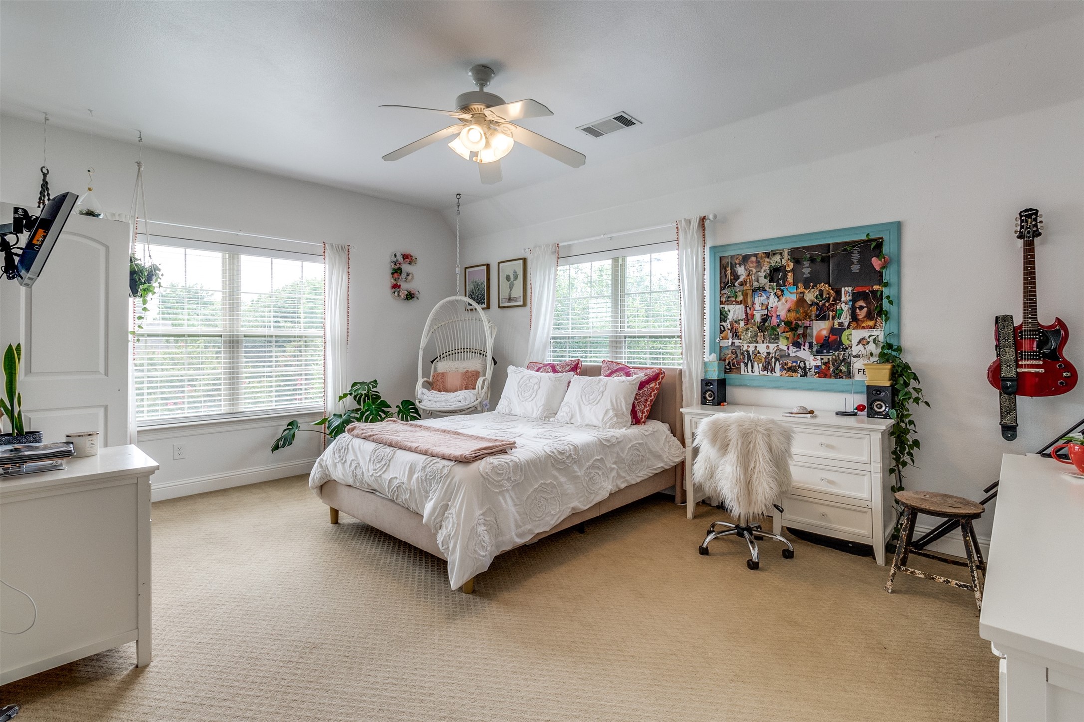 6002 Mercedes Avenue Dallas TX 75206