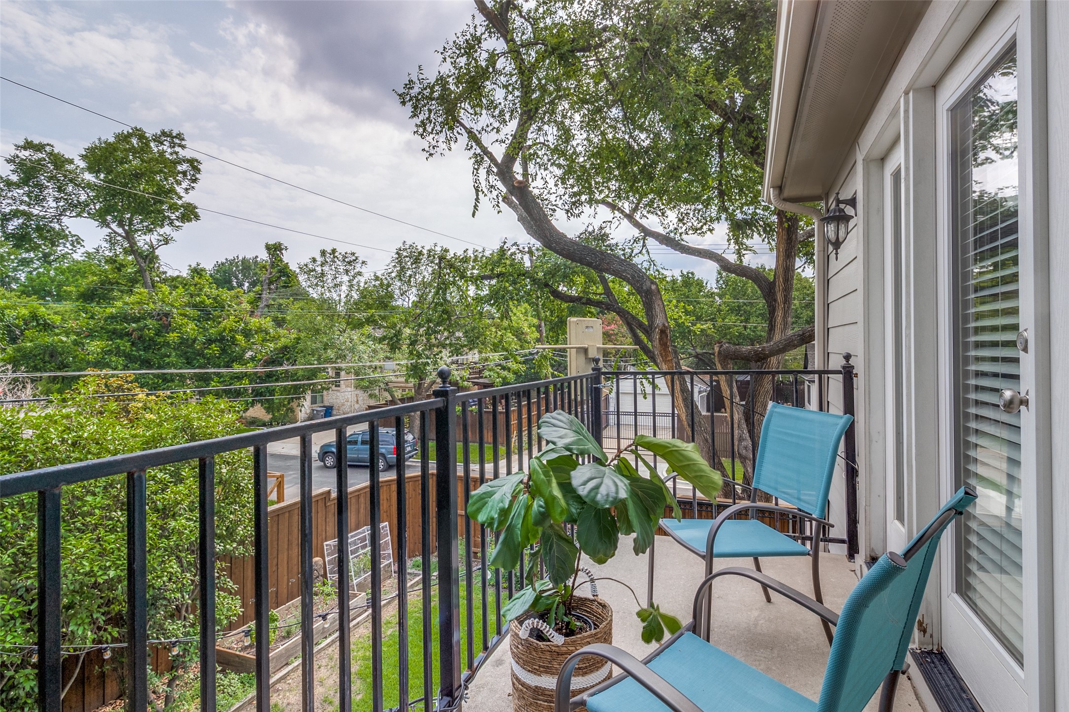 6002 Mercedes Avenue Dallas TX 75206