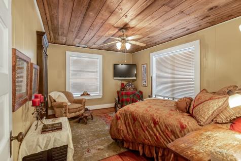 917 Wood Street Royse City TX 75189